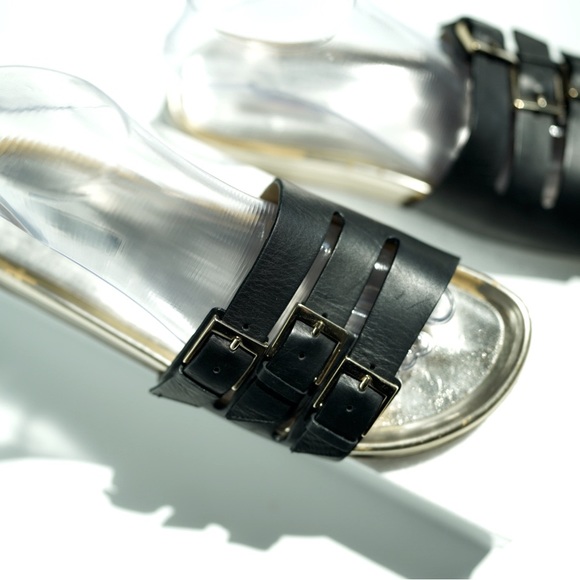 LONGCHAMP Slides Black Leather Gold 3 Buckle Strap Resort Sandals, US 9 - Picture 6 of 10